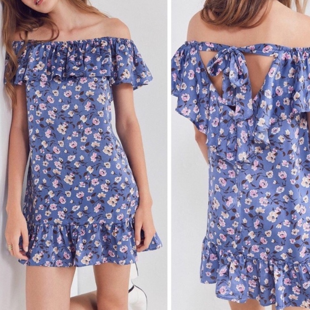Kimchi Blue Floral Ruffle Off-The-Shoulder Dress M